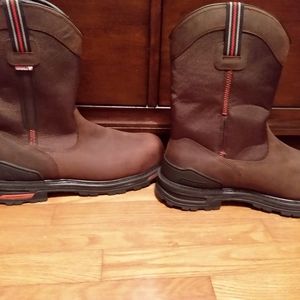 Rocky boots brand new never worn
